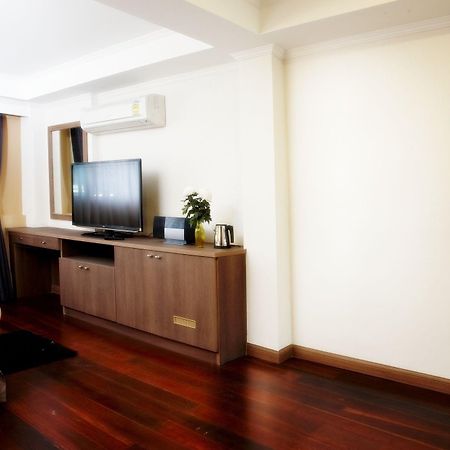 Poste 43 Residence Банкок Екстериор снимка